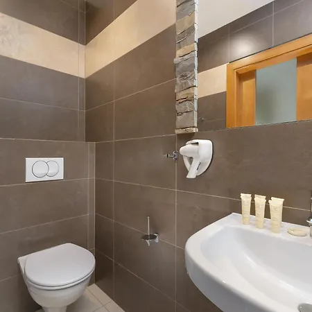Apartment Przestronne W Zakopanem Z Trzema Sypialniami I Parkingiem By Renters Zakopane