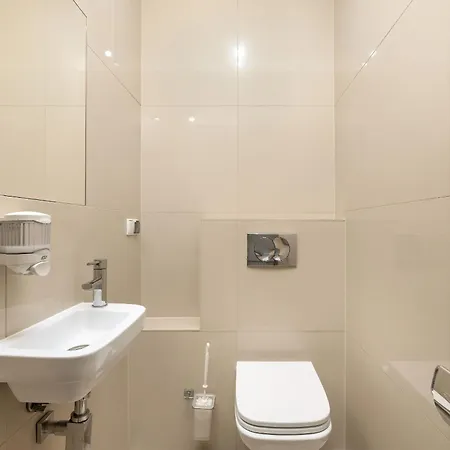 Przestronne W Zakopanem Z Trzema Sypialniami I Parkingiem By Renters Apartment Zakopane