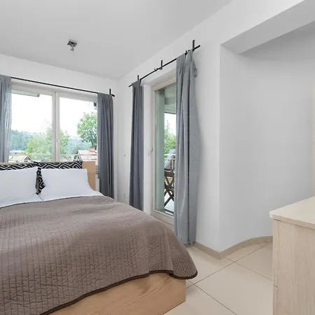 Apartment Przestronne W Zakopanem Z Trzema Sypialniami I Parkingiem By Renters Zakopane