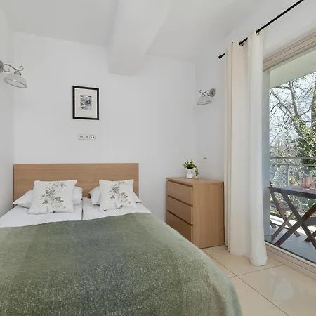 Przestronne W Zakopanem Z Parkingiem By Renters Apartment