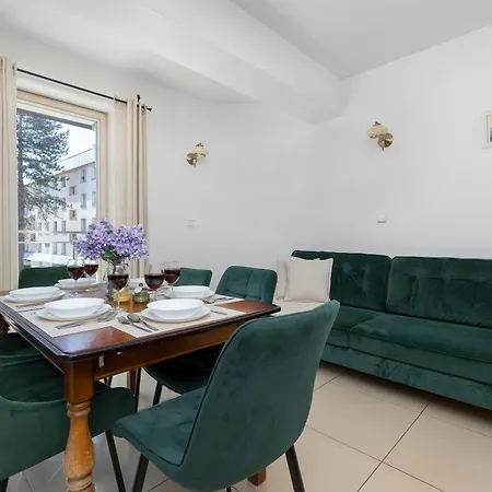 Przestronne W Zakopanem Z Parkingiem By Renters Apartment